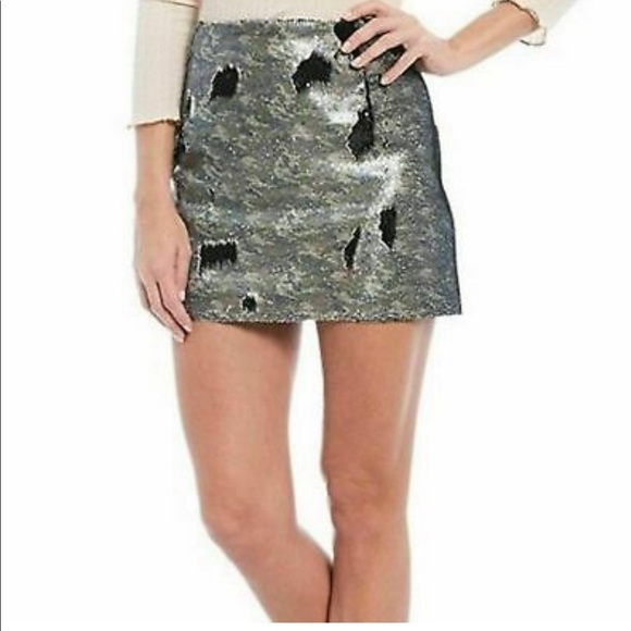 Free People Dresses & Skirts - 🆕 Free People | Camo Sequin Mini Skirt Size 4